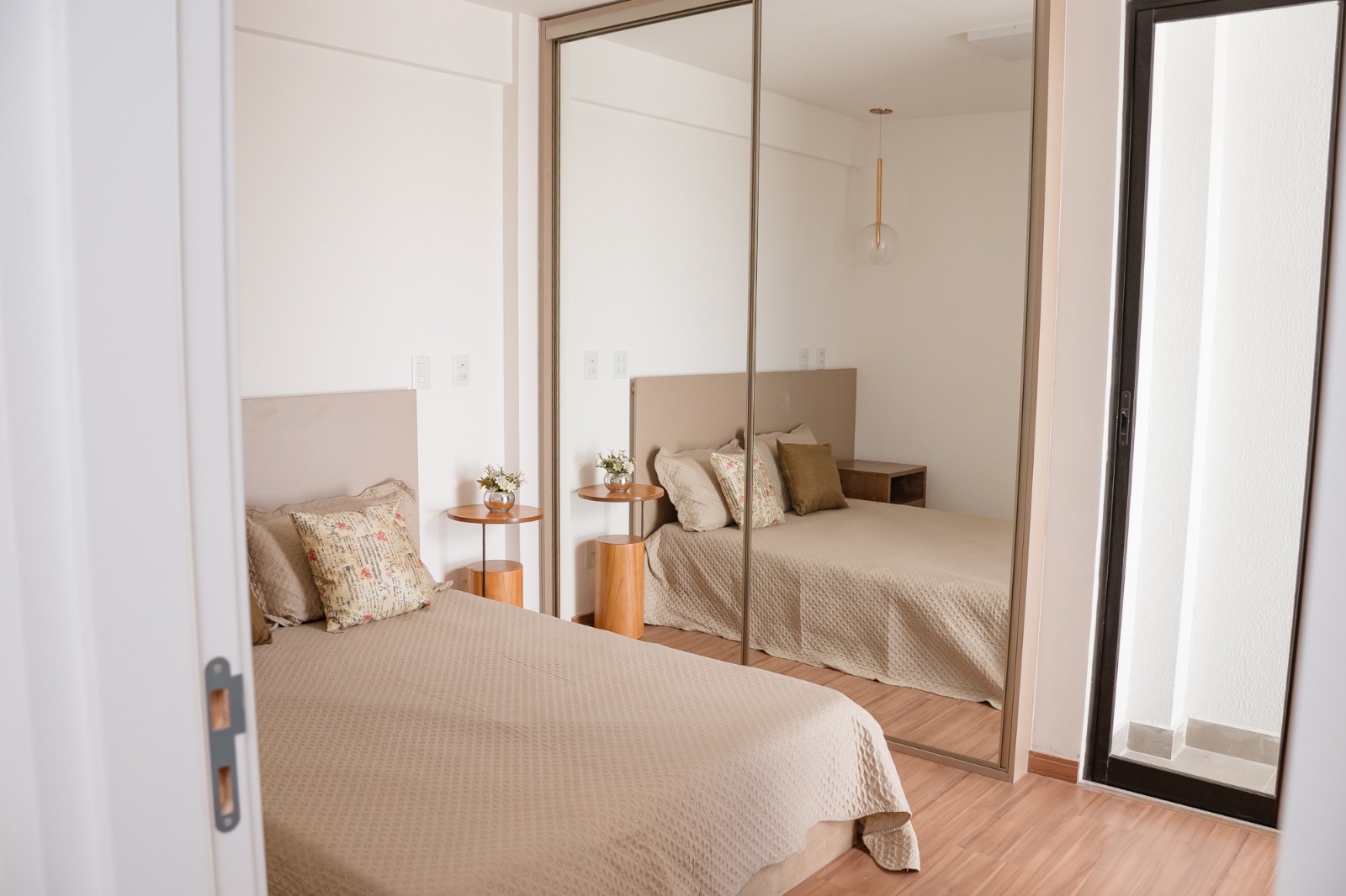 Imagem Apartamento com 3 Quartos à Venda, 70 m² em Granbery - Juiz de Fora Imagem Apartamento com 3 Quartos à Venda, 70 m² em Granbery - Juiz de Fora