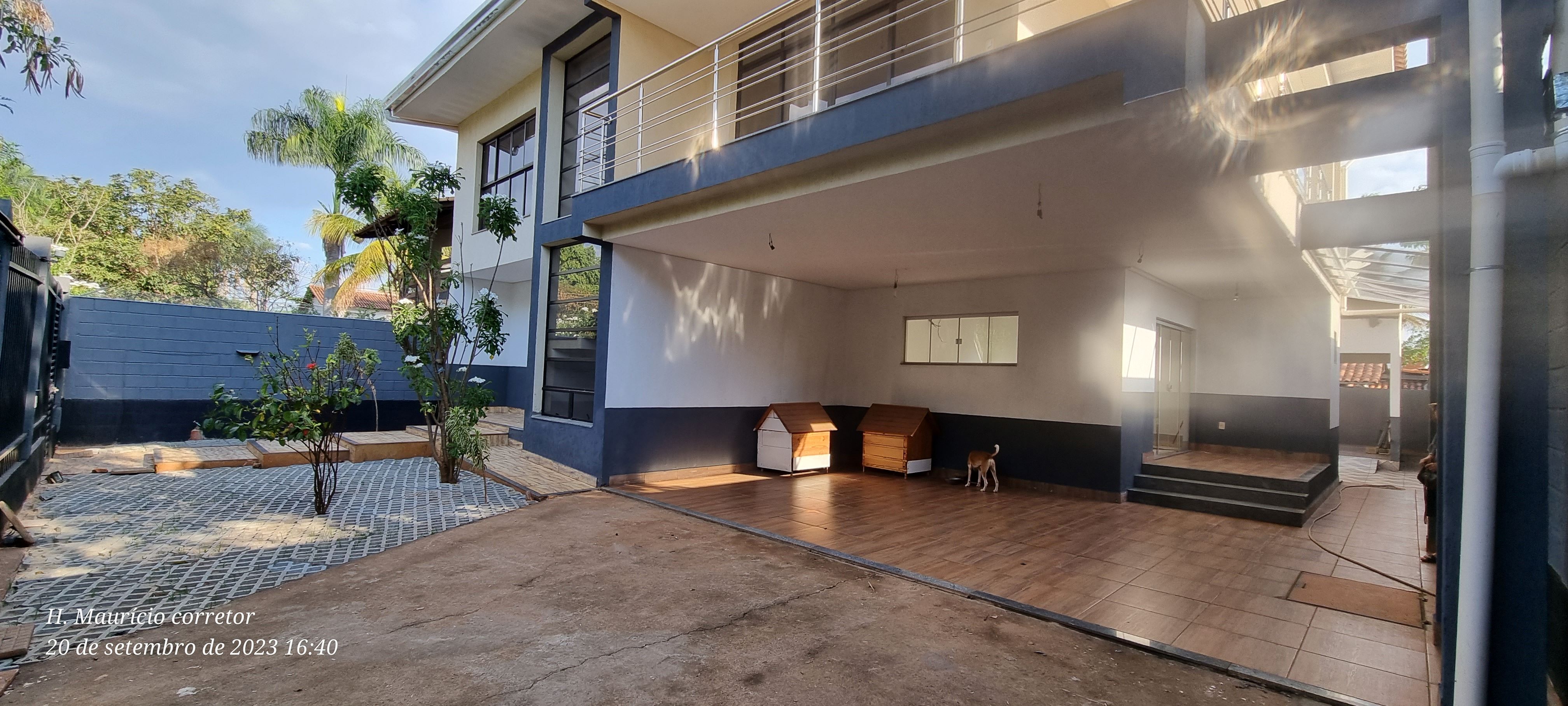 Imagem Sobrado com 4 Quartos à Venda, 377 m²em Setor Jaó - Goiânia Imagem Sobrado com 4 Quartos à Venda, 377 m²em Setor Jaó - Goiânia
