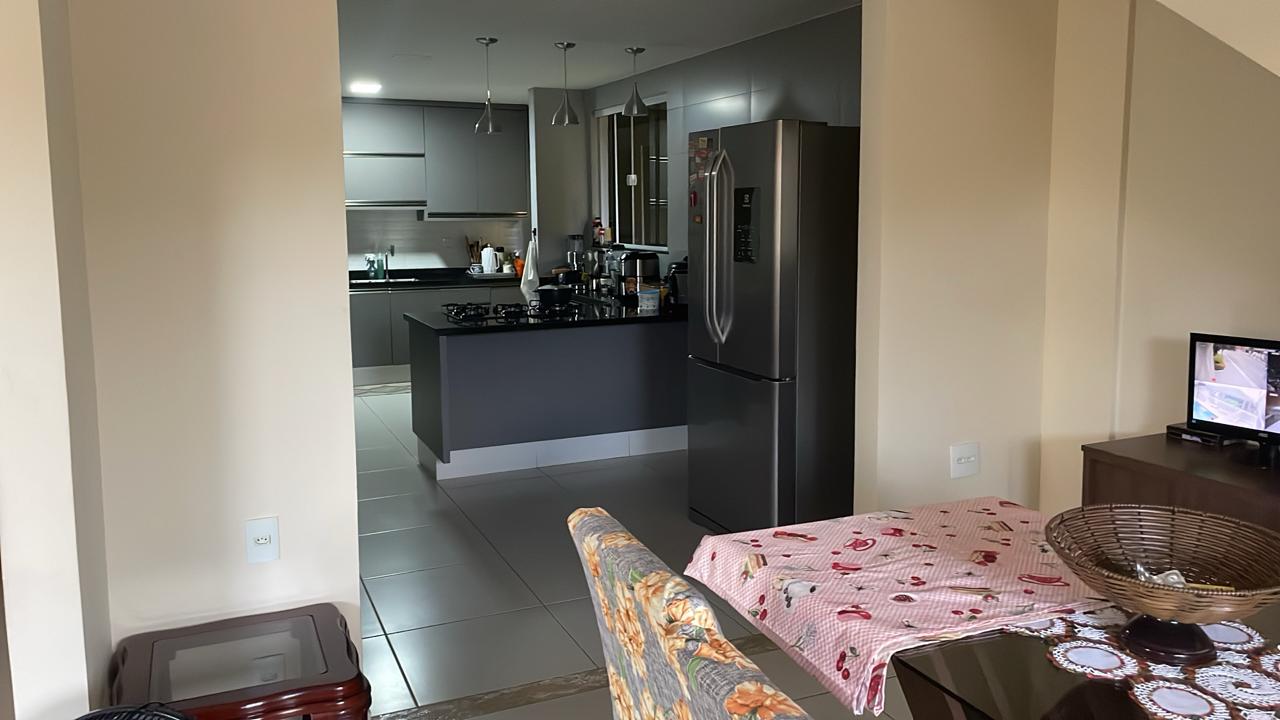 Imagem Casa com 4 Quartos à Venda, 300 m² em Guaratiba - Rio de Janeiro Imagem Casa com 4 Quartos à Venda, 300 m² em Guaratiba - Rio de Janeiro