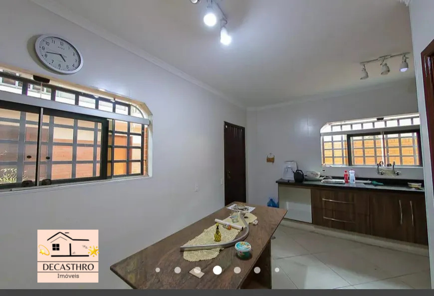 Imagem Sobrado com 4 Quartos à Venda, 245 m²em Vila Melliani - Guarulhos