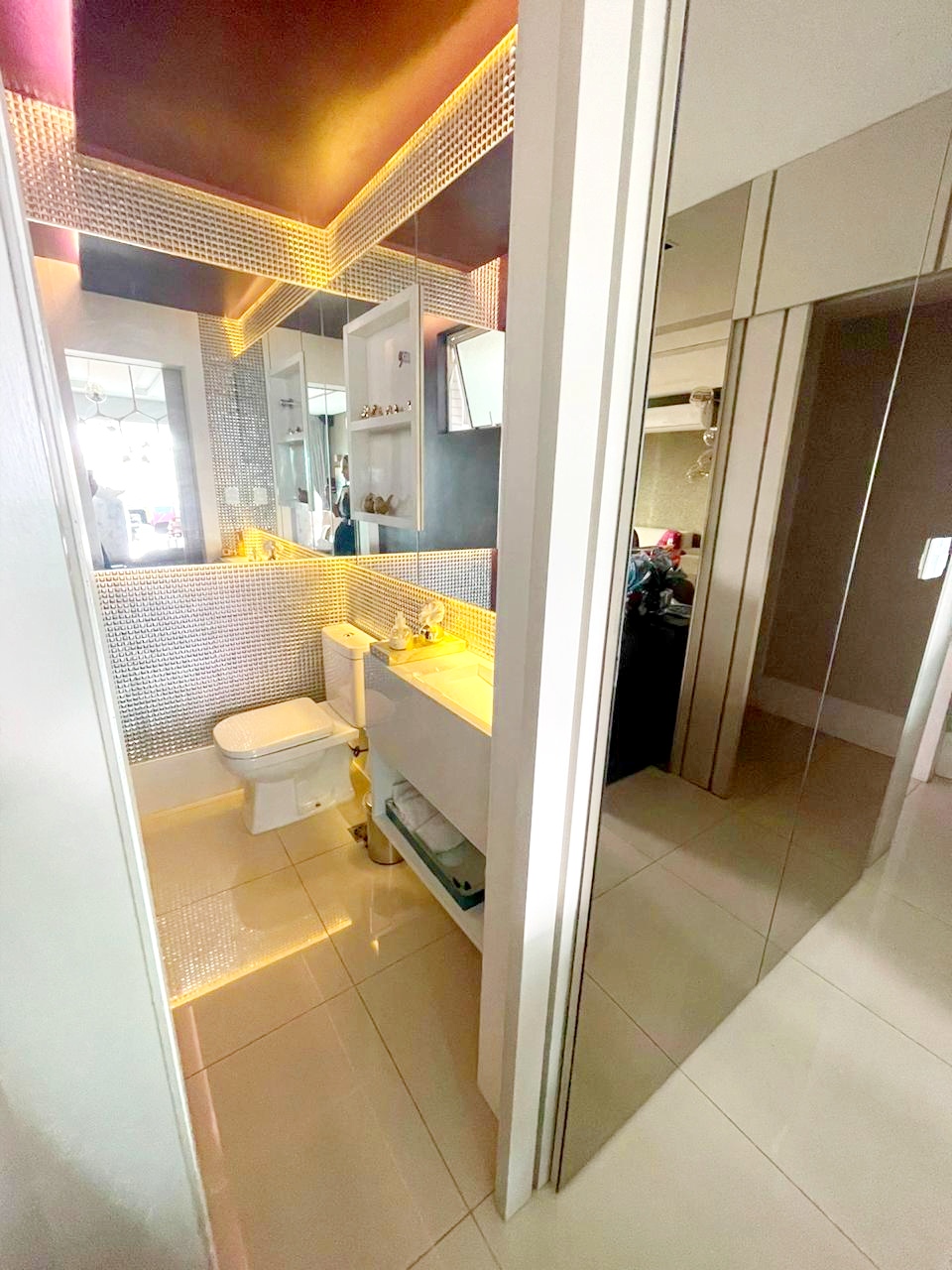 Imagem Apartamento com 3 Quartos à Venda, 119 m²em São Cristóvão - Teresina
