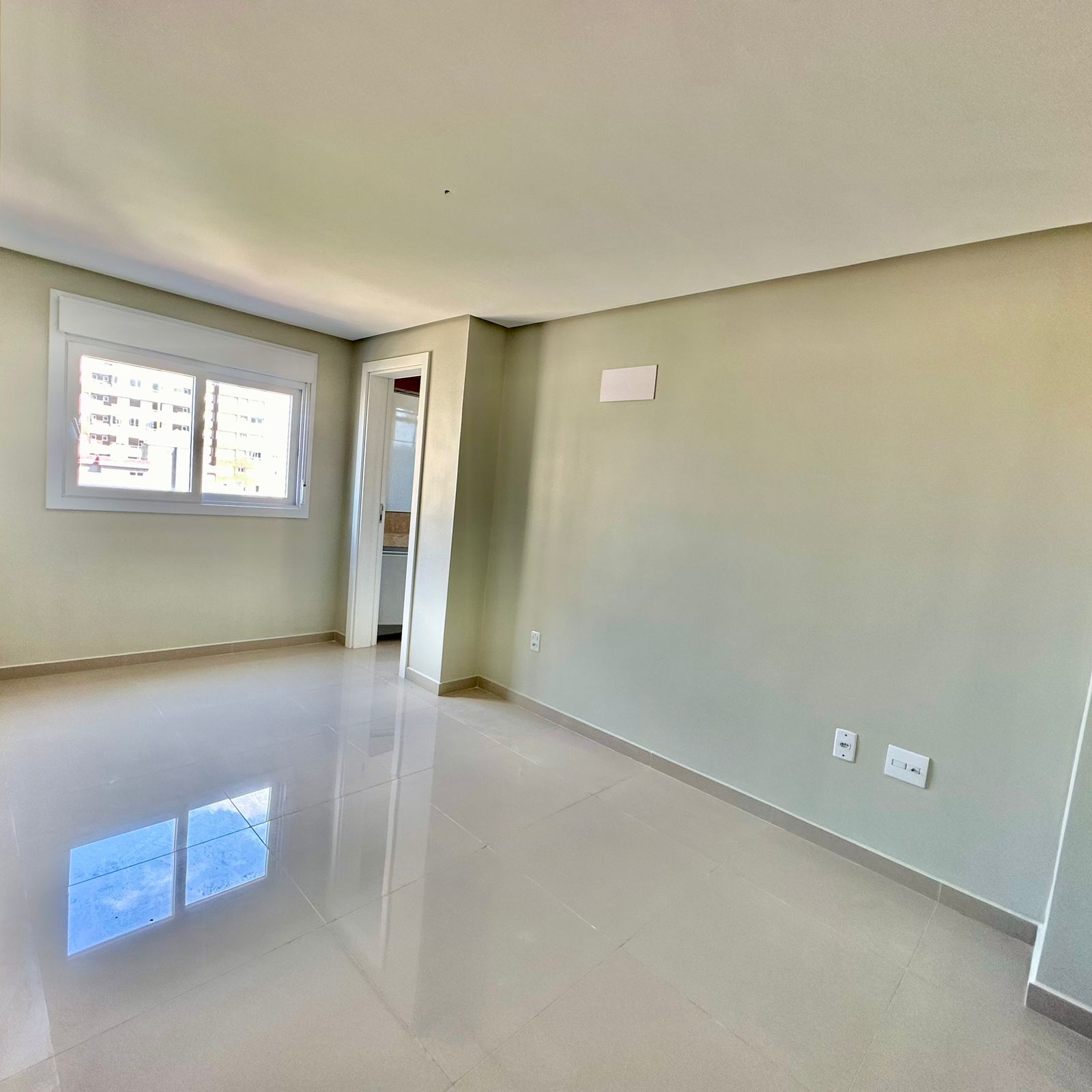 Imagem Apartamento com 2 Quartos à Venda, 57 m²em Centro - Tramandaí