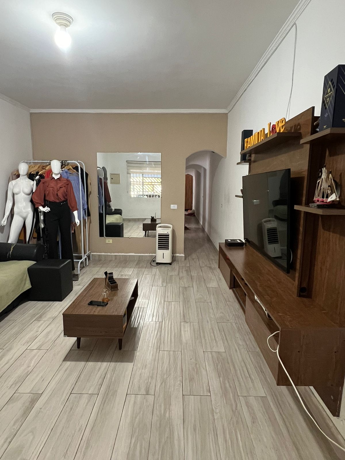 Imagem Casa com 3 Quartos para Alugar, 200 m² em Jardim Alzira - São Paulo
