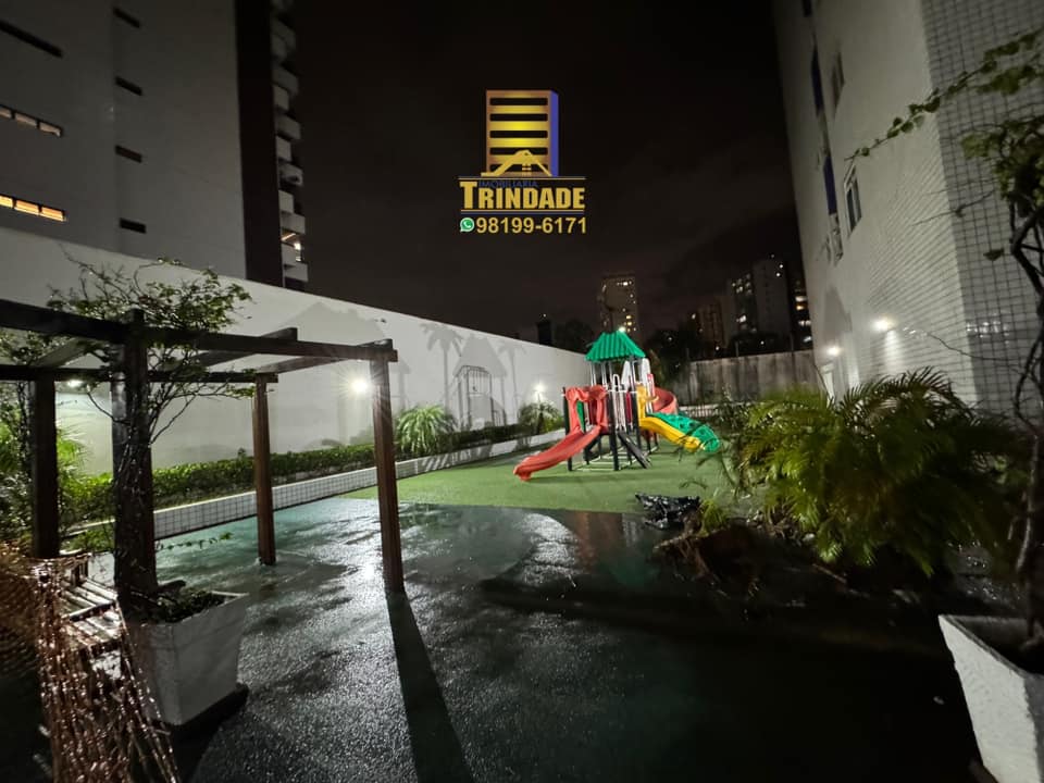 Imagem Apartamento com 5 Quartos à Venda, 180 m²em Calhau - São Luís