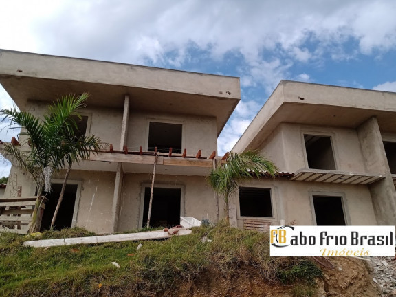 Imagem Casa de Condomínio com 3 Quartos à Venda, 73 m²em Peró - Cabo Frio
