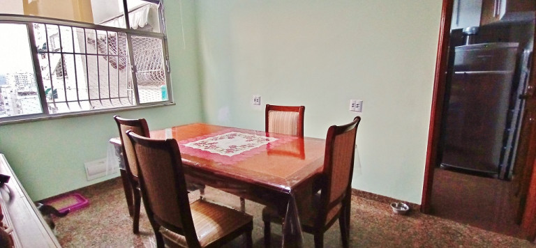 Imagem Apartamento com 4 Quartos à Venda, 142 m² em Icaraí - Niterói