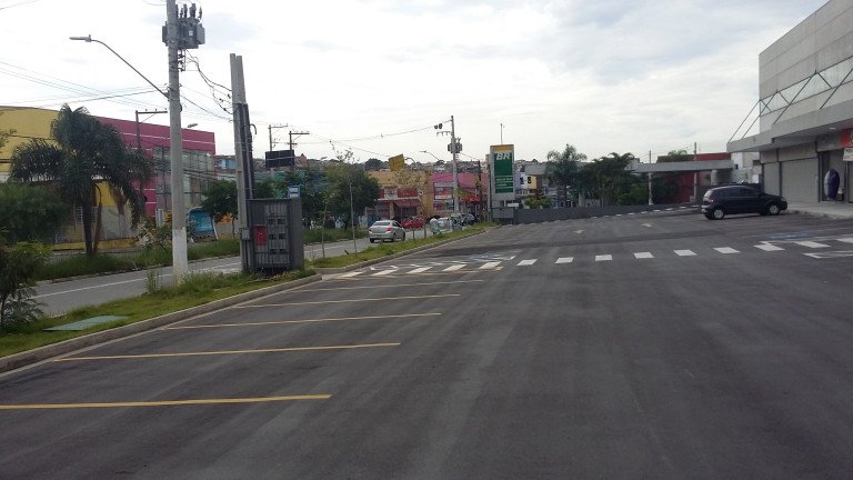 Imagem Loja para Alugar, 100 m² em Cocaia - Guarulhos Imagem Loja para Alugar, 100 m² em Cocaia - Guarulhos