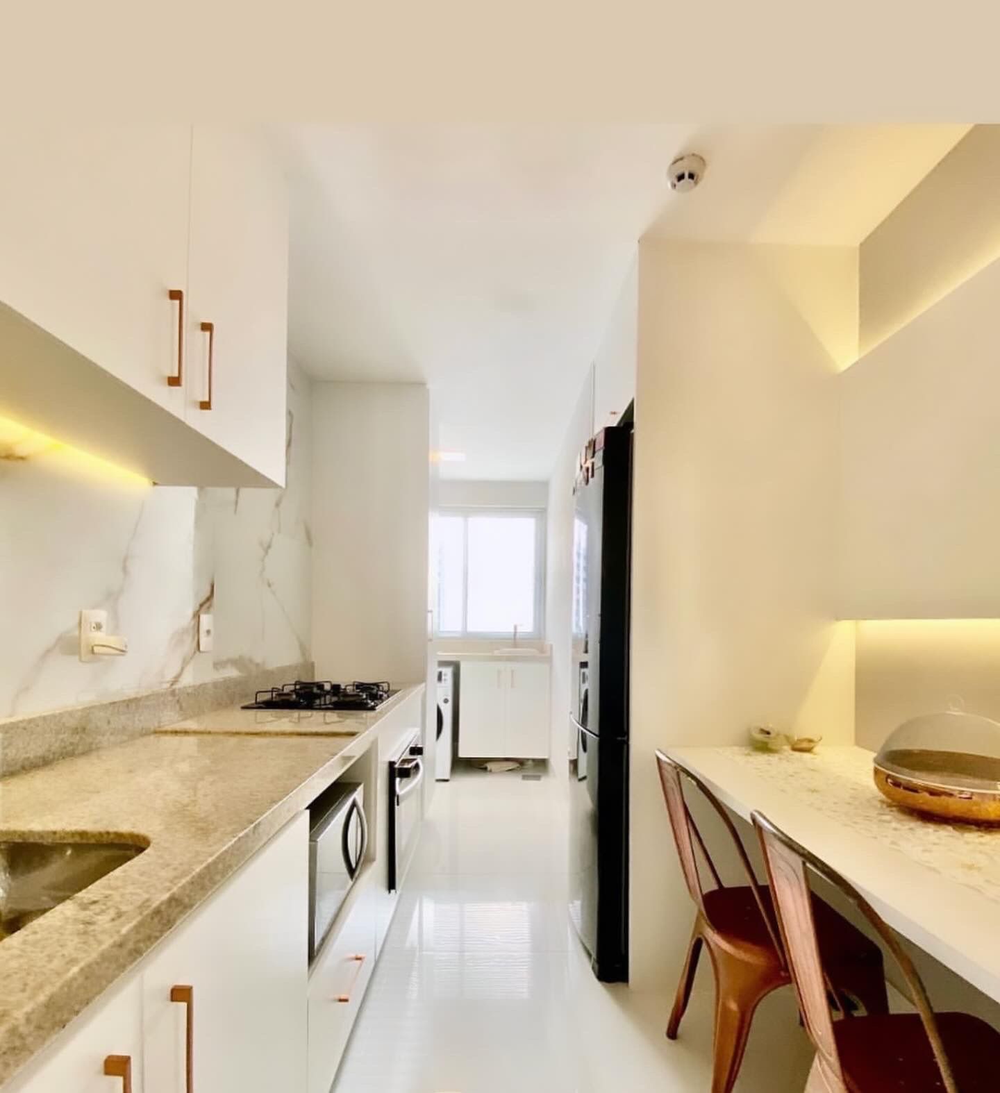 Imagem Apartamento com 3 Quartos à Venda, 98 m²em Petrópolis - Natal