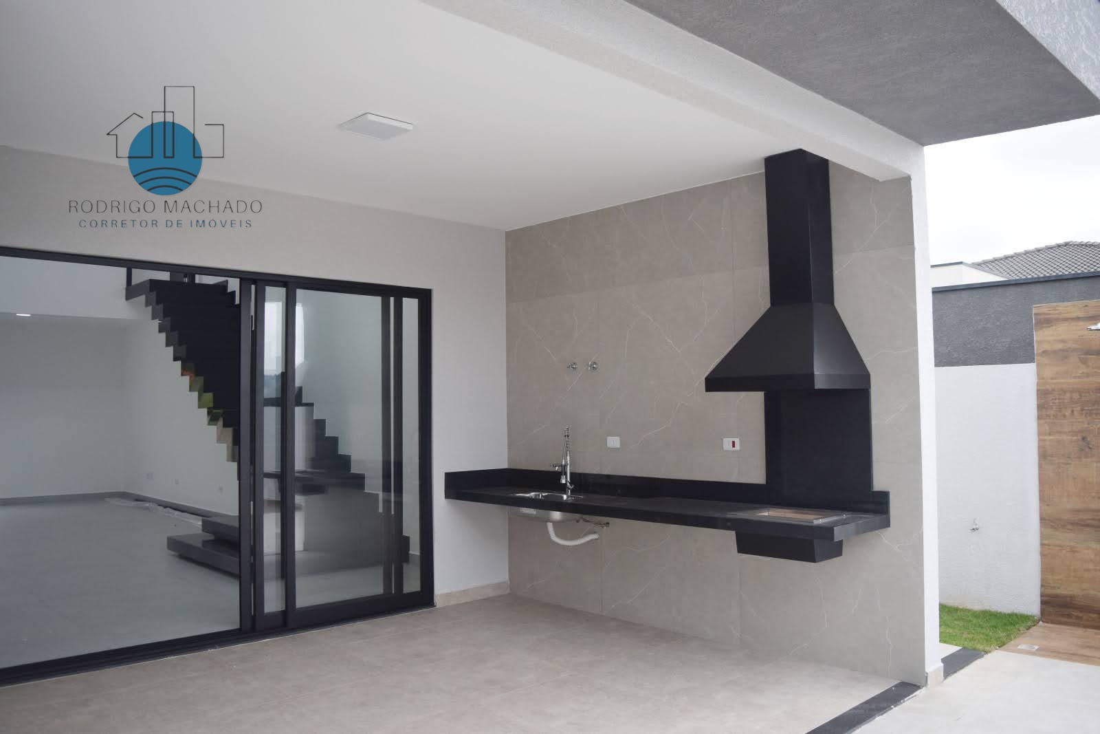 Imagem Sobrado com 4 Quartos à Venda, 305 m² em Condomínio Residencial Reserva Ecológica Atibaia - Atibaia Imagem Sobrado com 4 Quartos à Venda, 305 m² em Condomínio Residencial Reserva Ecológica Atibaia - Atibaia