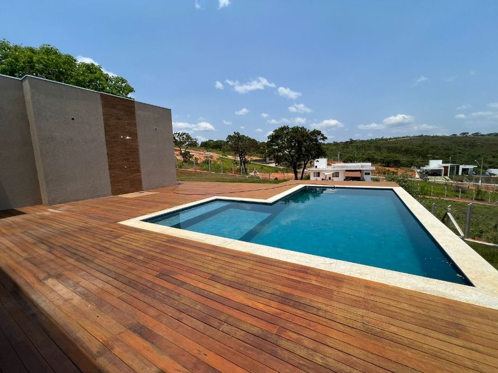 Imagem Casa de Condomínio com 4 Quartos à Venda, 200 m² em - Imagem Casa de Condomínio com 4 Quartos à Venda, 200 m² em -
