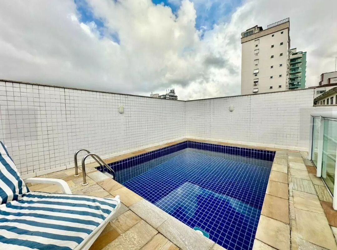 Casa com 4 Quartos à Venda, 239 m²em Embaré - Santos
