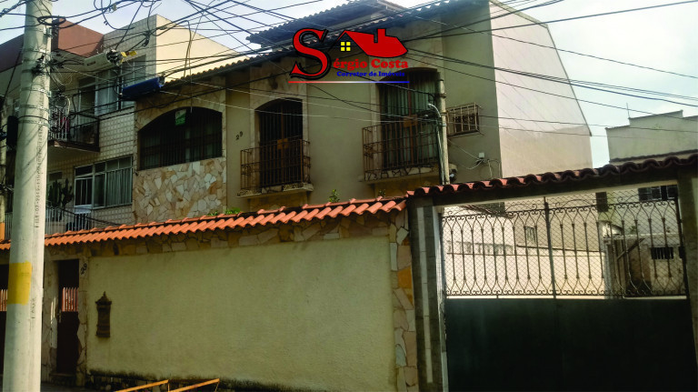 Imagem Casa com 6 Quartos à Venda, 341 m² em Vila Valqueire - Rio de Janeiro Imagem Casa com 6 Quartos à Venda, 341 m² em Vila Valqueire - Rio de Janeiro