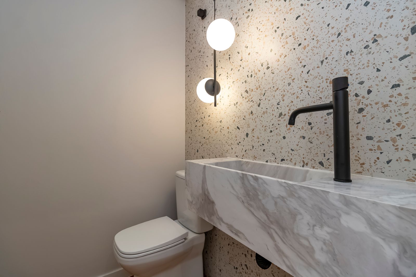 Imagem Apartamento com 2 Quartos à Venda, 118 m²em Bela Vista - São Paulo