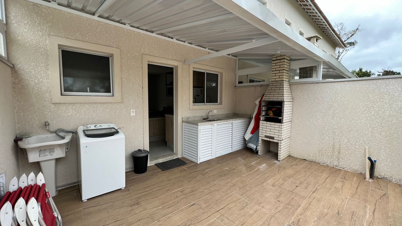Imagem Casa de Condomínio com 2 Quartos para Alugar, 81 m²em São Lourenço - Bertioga Imagem Casa de Condomínio com 2 Quartos para Alugar, 81 m²em São Lourenço - Bertioga