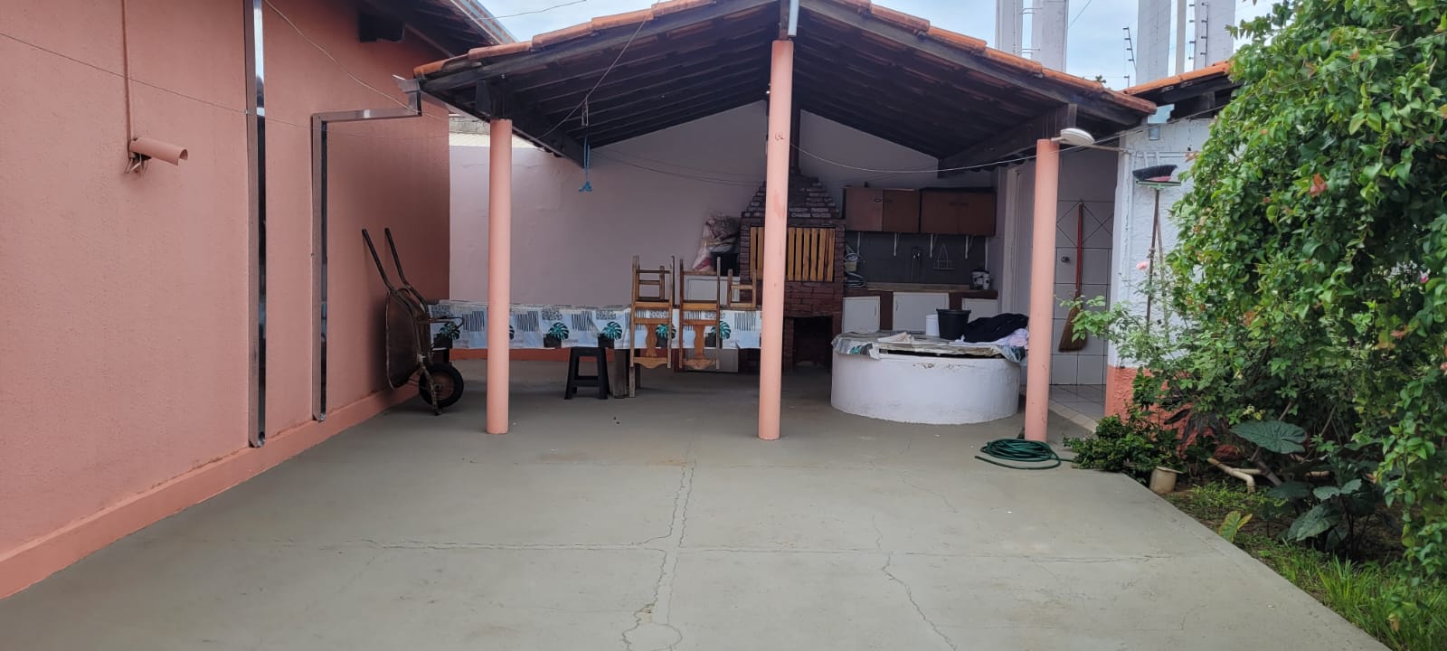 Imagem Casa com 4 Quartos à Venda, 213 m² em Jardim Roma - Caldas Novas