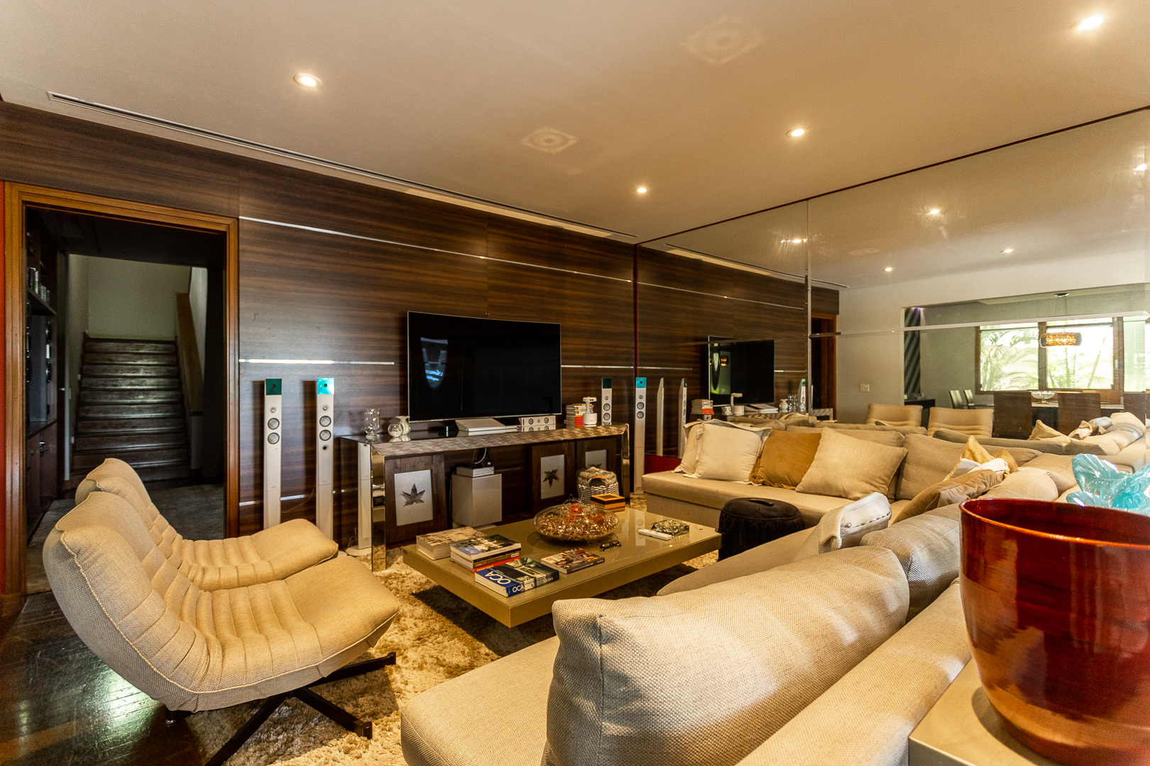 Imagem Casa de Condomínio com 5 Quartos à Venda ou Locação, 530 m² em Alphaville - Santana de Parnaíba