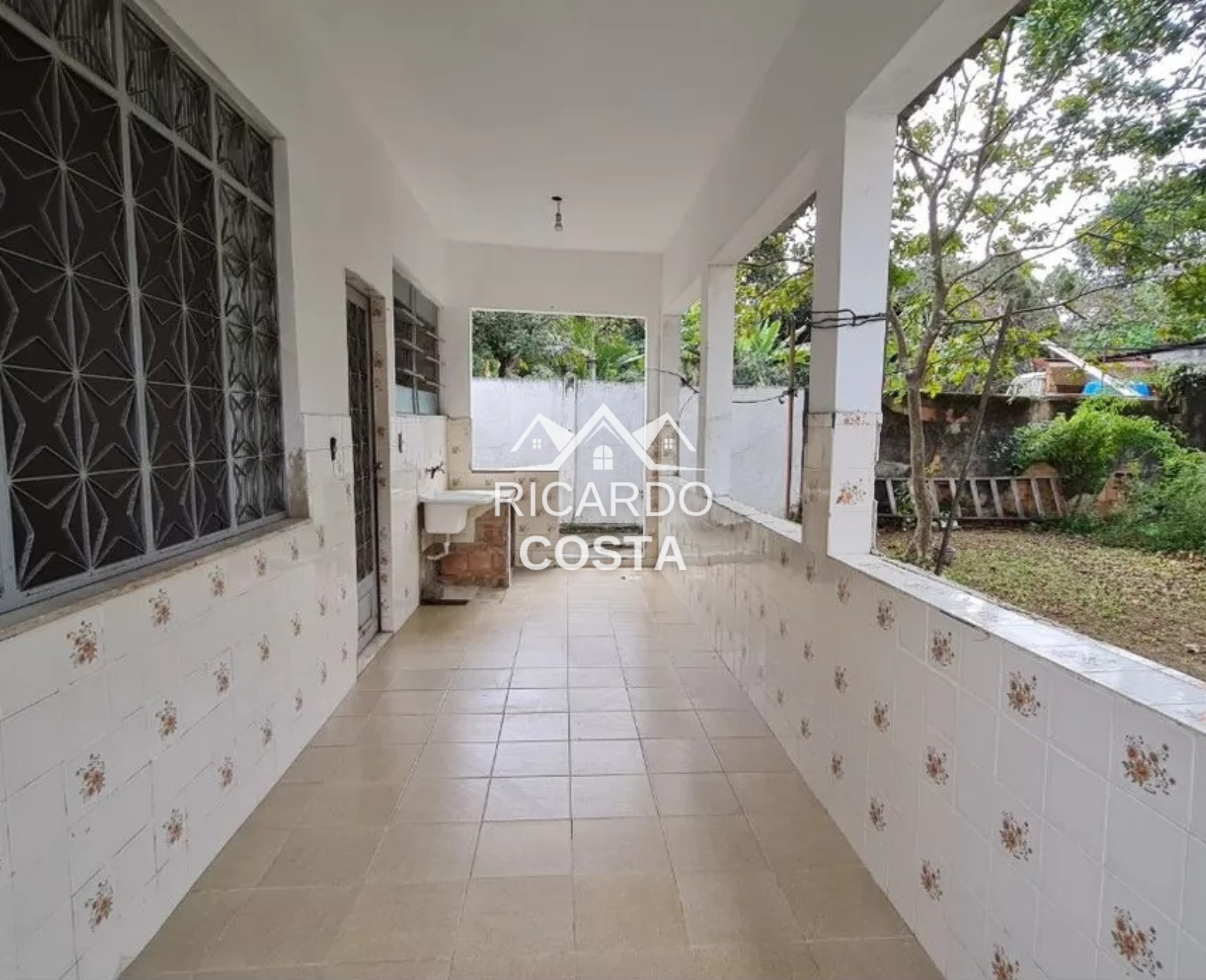 Imagem Casa com 2 Quartos à Venda, 307 m² em Taquara - Rio de Janeiro Imagem Casa com 2 Quartos à Venda, 307 m² em Taquara - Rio de Janeiro