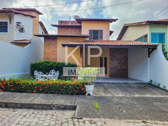 Casa de Condomínio com 4 Quartos à Venda,  em Nova Parnamirim - Parnamirim