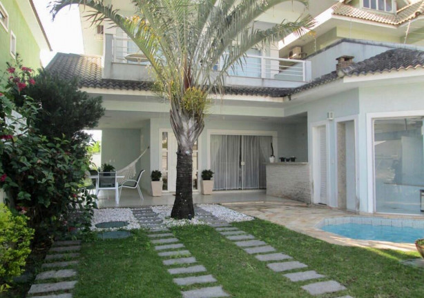 Imagem Casa com 4 Quartos à Venda, 257 m² em Barra da Tijuca - Rio de Janeiro Imagem Casa com 4 Quartos à Venda, 257 m² em Barra da Tijuca - Rio de Janeiro