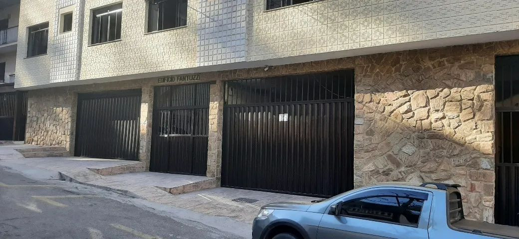 Apartamento com 2 Quartos à Venda, 74 m² em Granbery - Juiz de Fora
