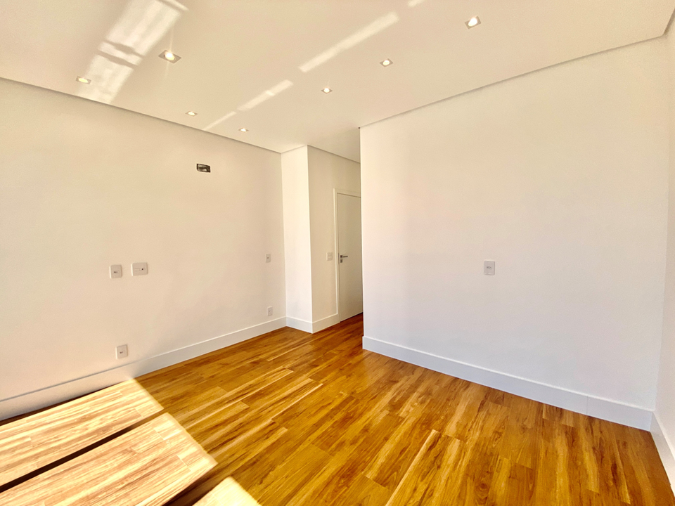 Imagem Casa de Condomínio com 3 Quartos à Venda, 312 m²em Villaggio San Marco - Jundiaí Imagem Casa de Condomínio com 3 Quartos à Venda, 312 m²em Villaggio San Marco - Jundiaí