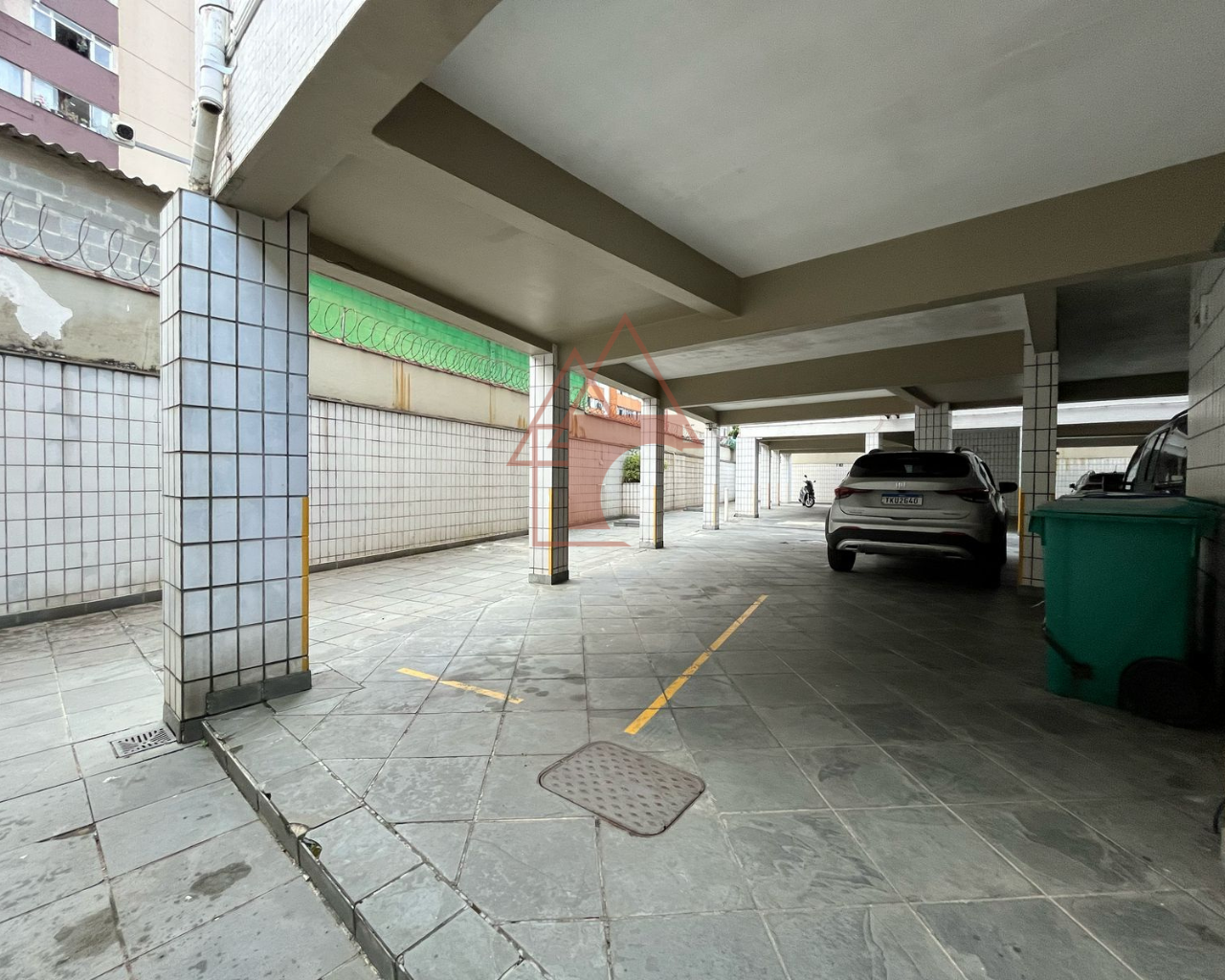 Imagem Apartamento com 2 Quartos à Venda, 98 m² em Encruzilhada - Santos