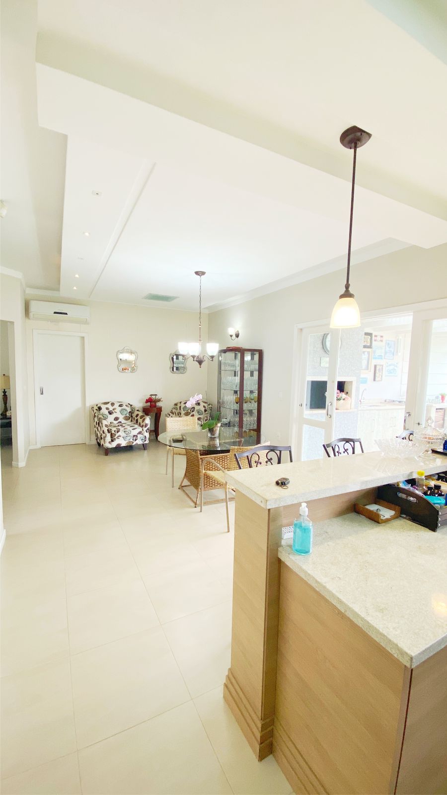 Imagem Casa com 3 Quartos à Venda, 163 m²em Lote Seis - Criciúma Imagem Casa com 3 Quartos à Venda, 163 m²em Lote Seis - Criciúma