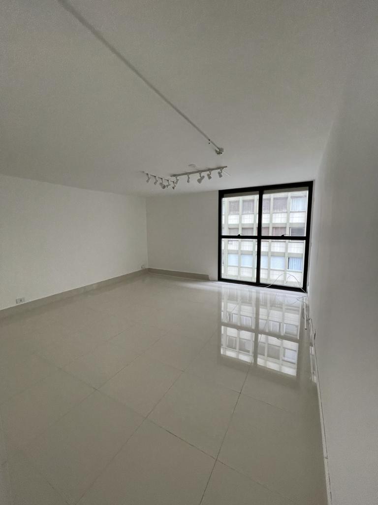 Imagem Sala Comercial à Venda, 135 m²em Jardim Paulista - São Paulo