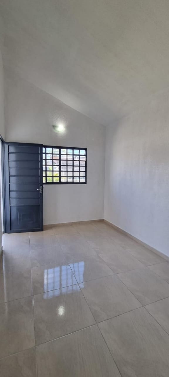 Imagem Casa com 2 Quartos para Alugar, 250 m² em Tarumã-Açu - Manaus Imagem Casa com 2 Quartos para Alugar, 250 m² em Tarumã-Açu - Manaus