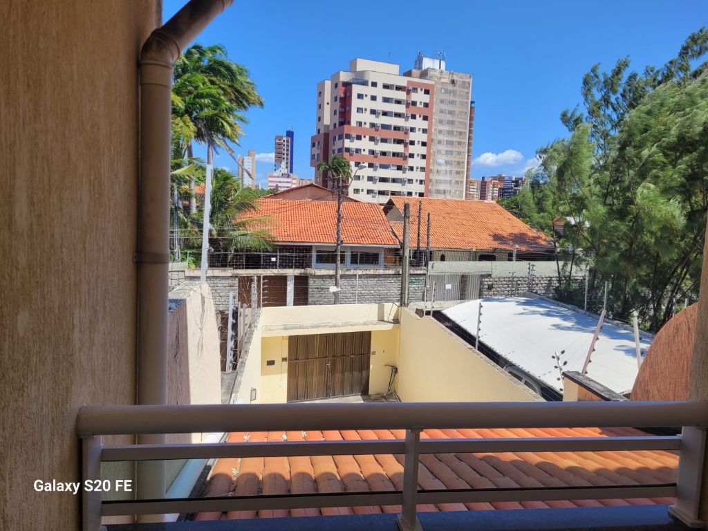 Imagem Casa com 3 Quartos à Venda, 149 m²em Vicente Pinzon - Fortaleza Imagem Casa com 3 Quartos à Venda, 149 m²em Vicente Pinzon - Fortaleza