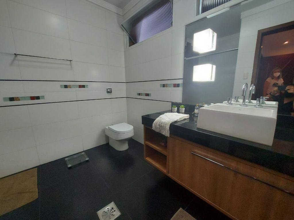 Imagem Apartamento com 3 Quartos à Venda, 205 m²em Boqueirão - Santos