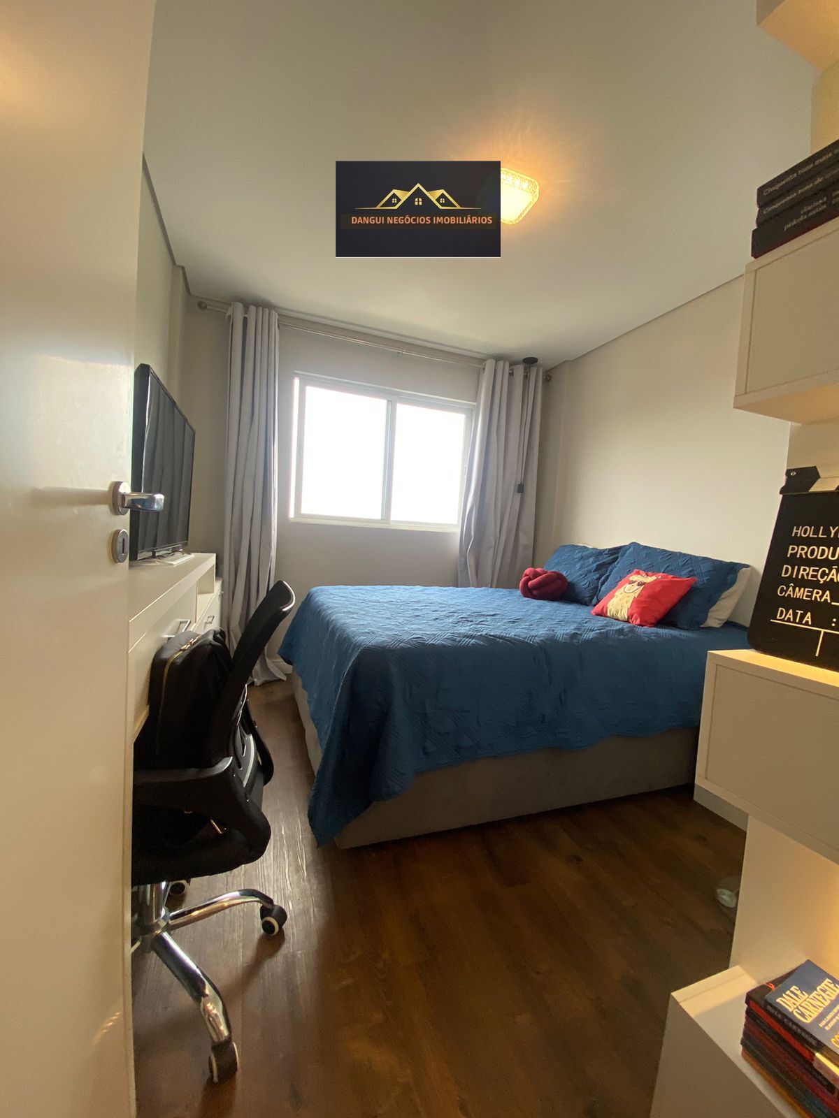 Imagem Apartamento com 2 Quartos à Venda, 57 m²em Portão - Curitiba Imagem Apartamento com 2 Quartos à Venda, 57 m²em Portão - Curitiba