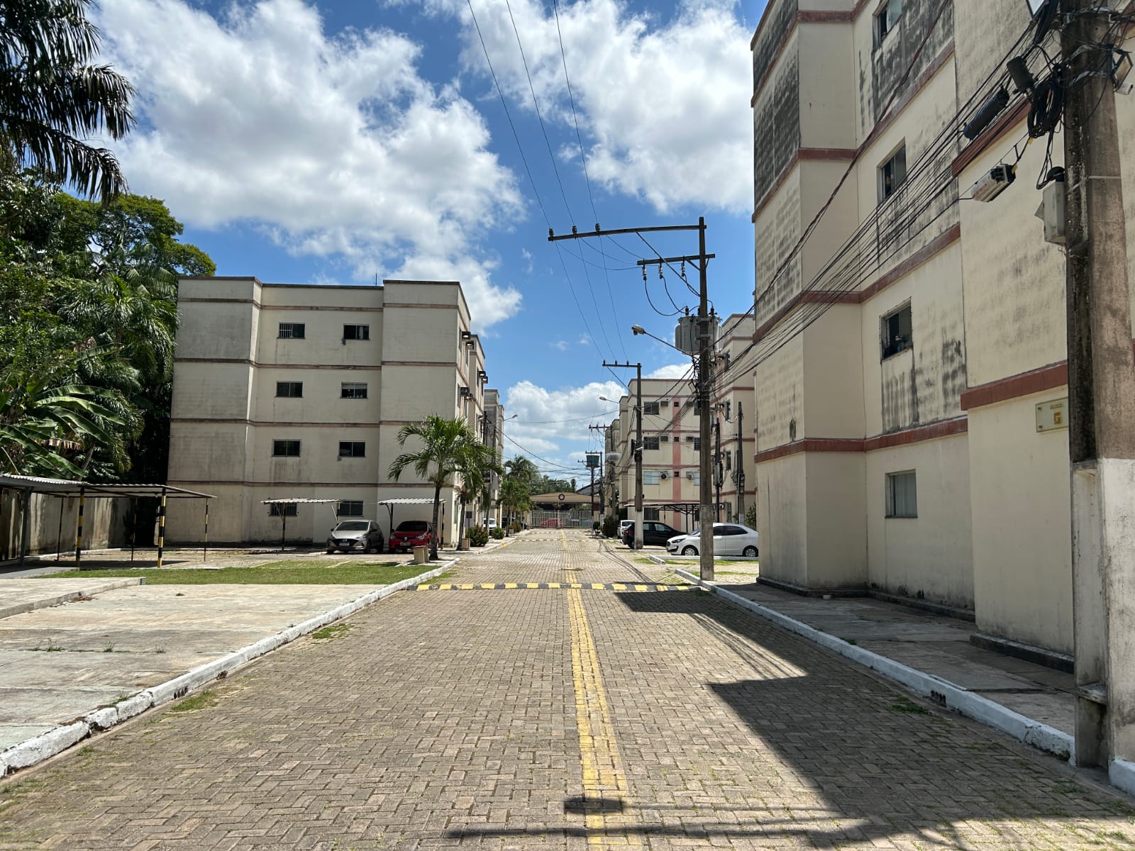 Imagem Apartamento com 2 Quartos à Venda, 55 m²em Coqueiro - Ananindeua