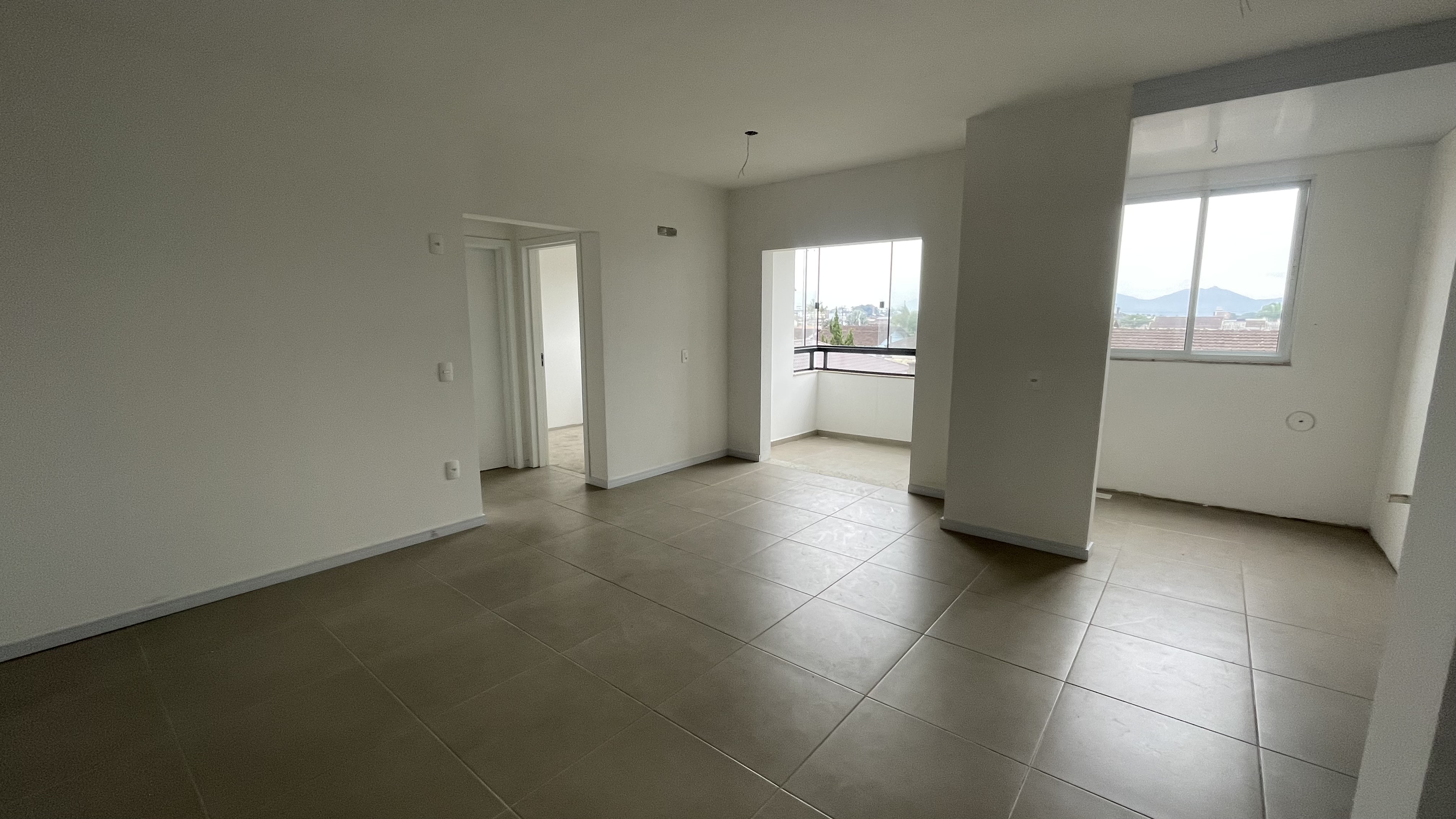 Imagem Apartamento com 2 Quartos à Venda, 62 m²em Comasa - Joinville