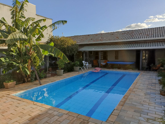 Imagem Casa com 2 Quartos à Venda, 150 m²em Bourbon - Foz do Iguaçu Imagem Casa com 2 Quartos à Venda, 150 m²em Bourbon - Foz do Iguaçu