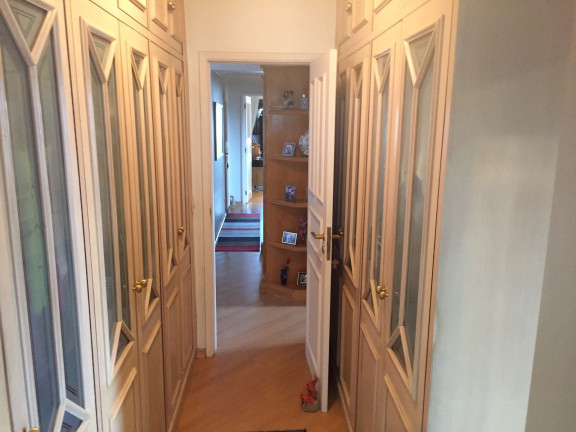 Imagem Apartamento com 4 Quartos à Venda,  em Vila Uberabinha - São Paulo