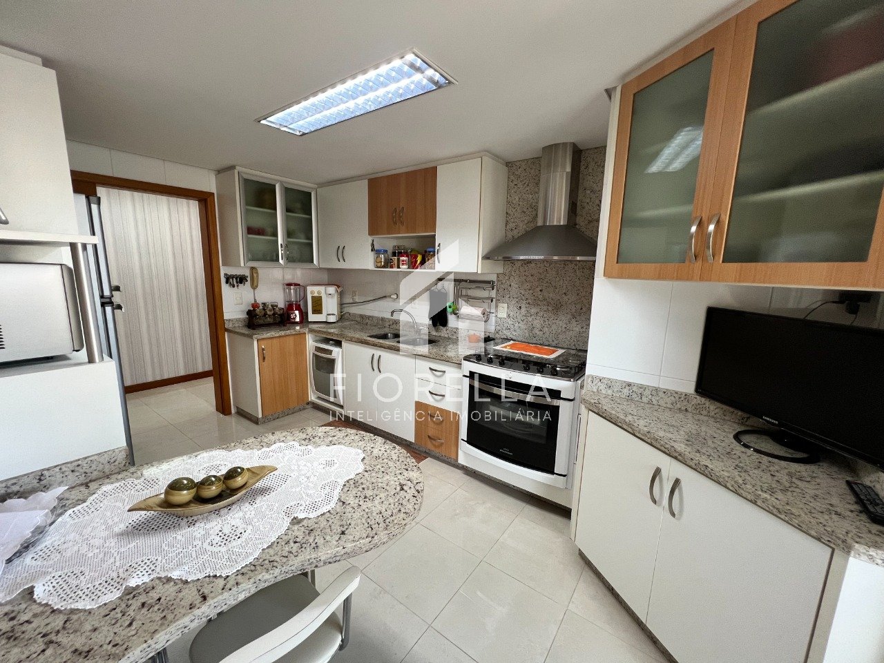 Imagem Apartamento com 4 Quartos à Venda, 149 m²em Campinas - São José
