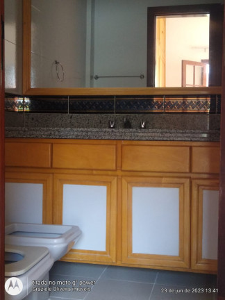 Imagem Casa de Condomínio com 5 Quartos à Venda,  em Alto - Teresópolis