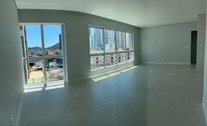 Imagem Apartamento com 4 Quartos à Venda,  em Centro - Balneário Camboriú