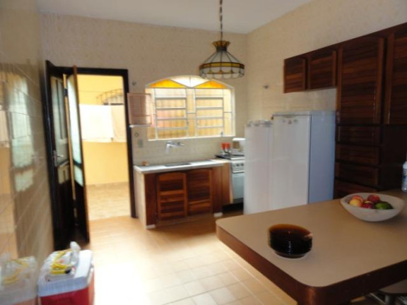Imagem Casa com 2 Quartos à Venda, 140 m² em Jardim Brasil - Caraguatatuba Imagem Casa com 2 Quartos à Venda, 140 m² em Jardim Brasil - Caraguatatuba