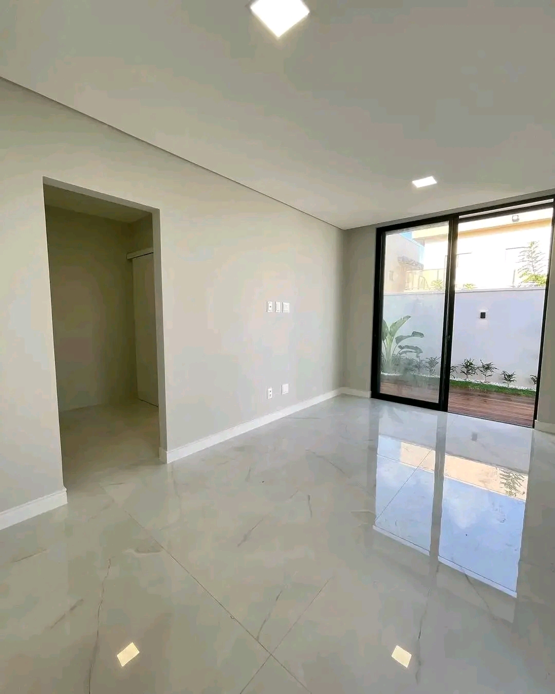 Imagem Casa de Condomínio com 3 Quartos à Venda, 169 m²em Cidade Alphaville  - Eusébio