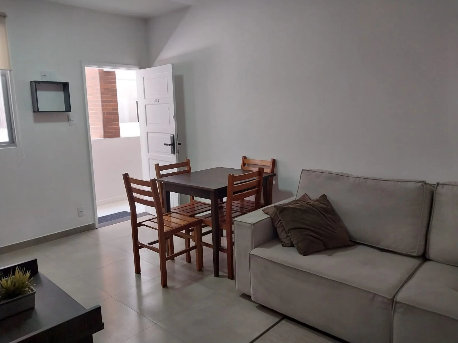 Apartamento com 2 Quartos à Venda, 75 m²em Centro - Balneário Camboriú