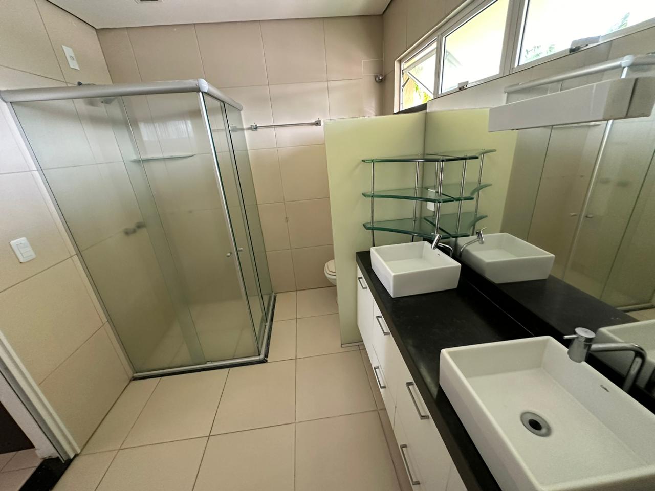 Imagem Casa de Condomínio com 4 Quartos à Venda, 353 m²em Pires Façanha - Eusébio