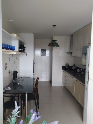 Imagem Apartamento com 3 Quartos à Venda, 110 m² em Candeias - Jaboatão dos Guararapes Imagem Apartamento com 3 Quartos à Venda, 110 m² em Candeias - Jaboatão dos Guararapes