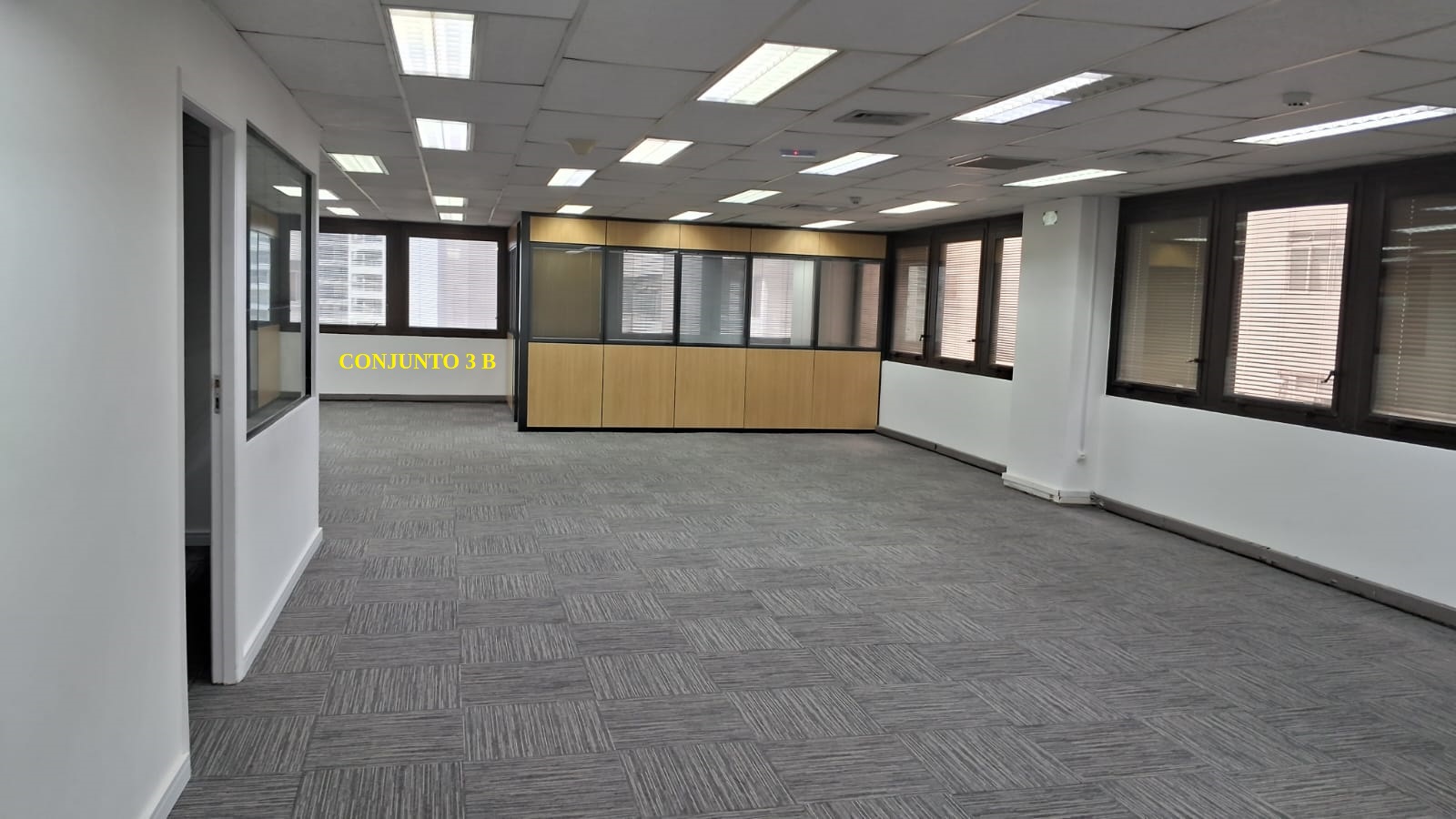 Imagem Sala Comercial à Venda ou Locação, 316 m² em Bela Vista - São Paulo