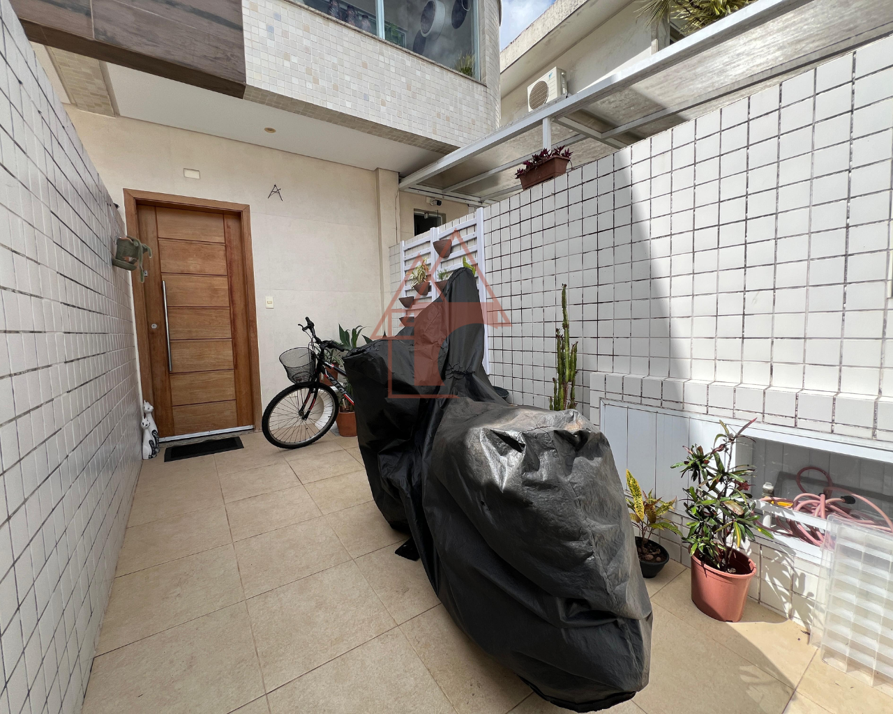 Imagem Casa com 2 Quartos à Venda, 80 m² em Embaré - Santos