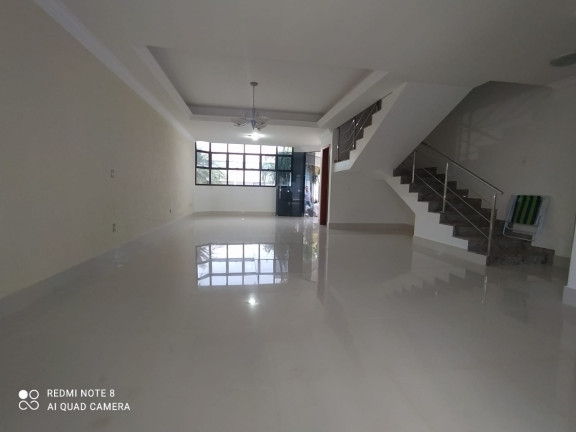 Imagem Sobrado com 3 Quartos à Venda, em Residencial Granville - Goiânia Imagem Sobrado com 3 Quartos à Venda, em Residencial Granville - Goiânia