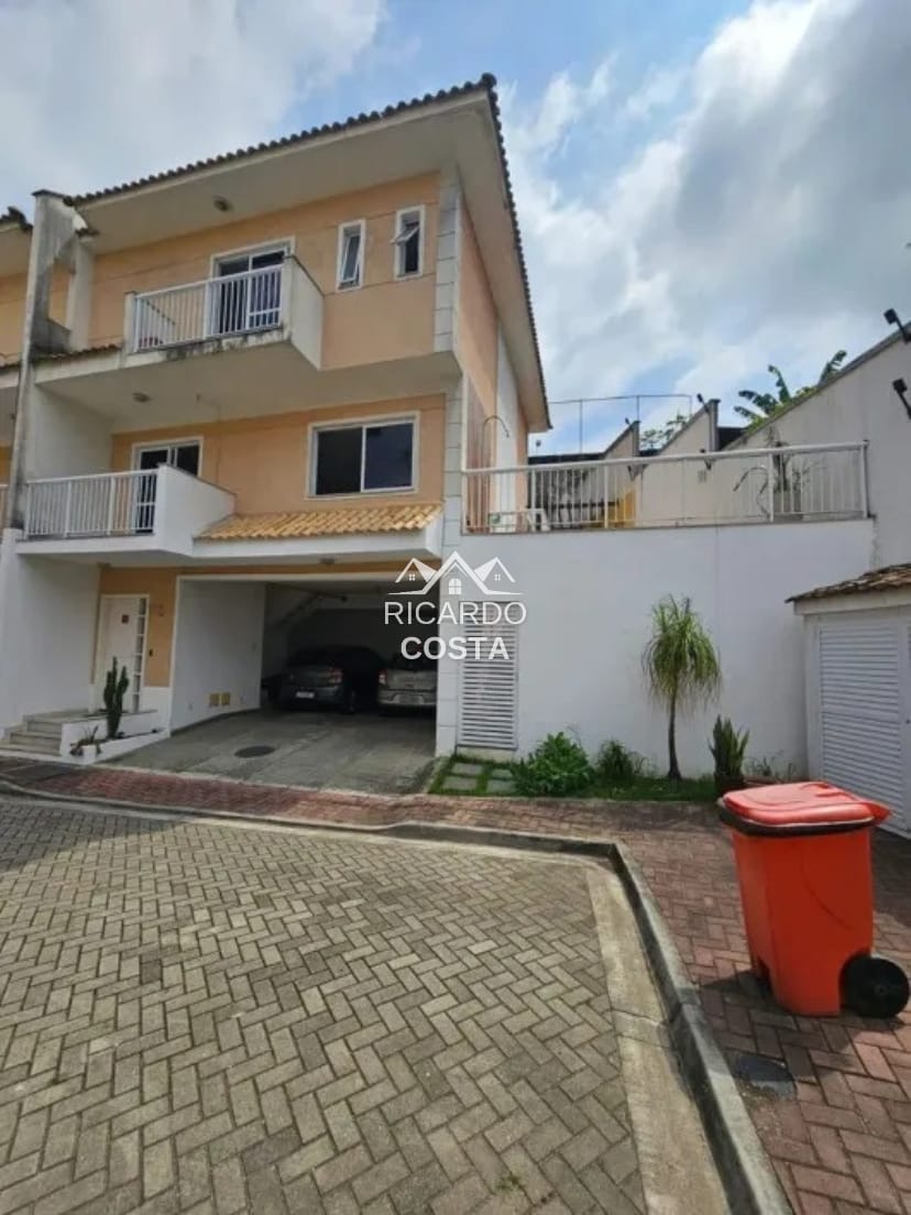 Imagem Casa de Condomínio com 4 Quartos à Venda, 166 m² em Freguesia (Jacarepaguá) - Rio de Janeiro Imagem Casa de Condomínio com 4 Quartos à Venda, 166 m² em Freguesia (Jacarepaguá) - Rio de Janeiro