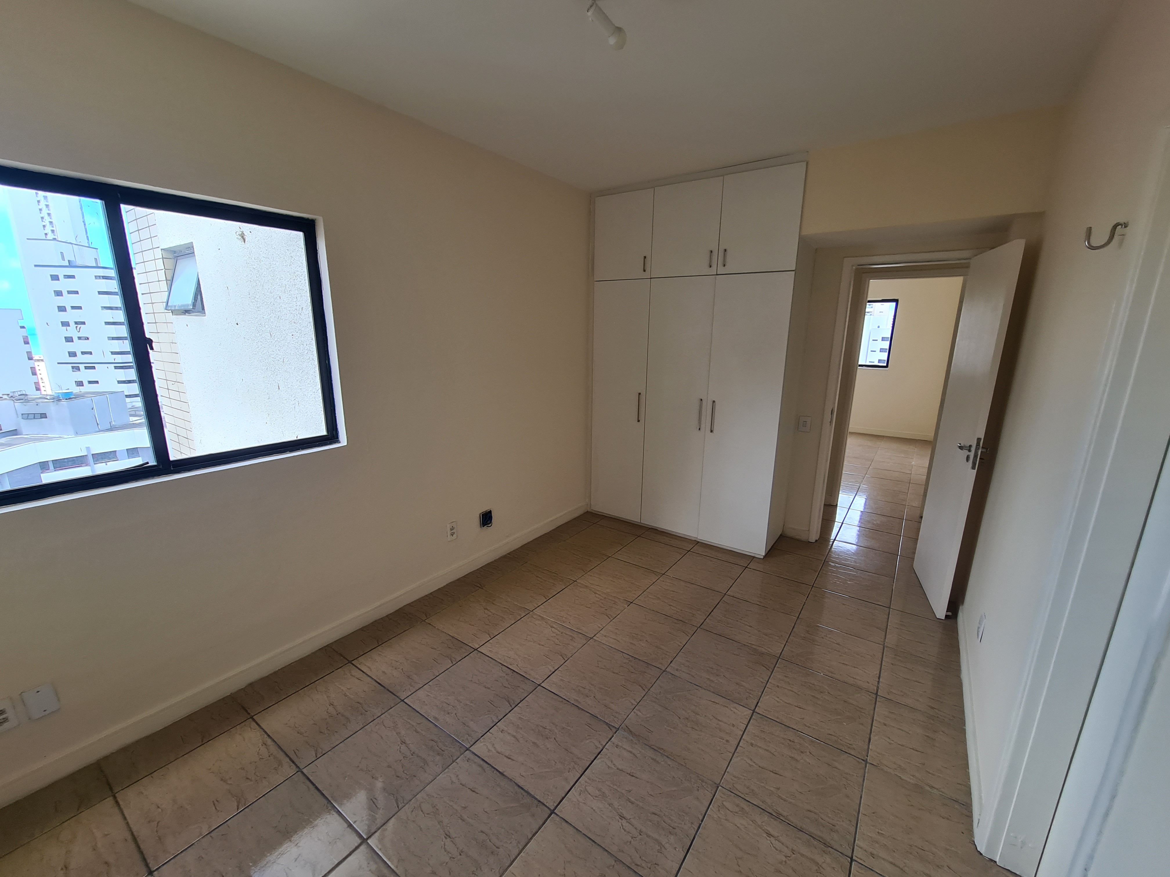 Imagem Apartamento com 3 Quartos à Venda, 113 m²em Meireles - Fortaleza Imagem Apartamento com 3 Quartos à Venda, 113 m²em Meireles - Fortaleza