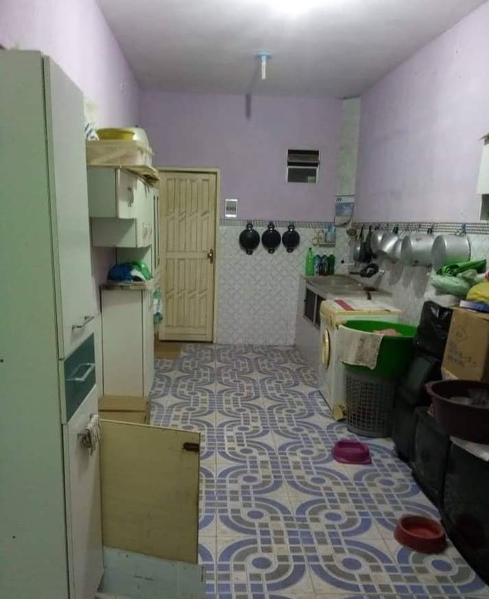 Imagem Casa com 4 Quartos à Venda, 200 m²em Pitanguinha - Simões Filho Imagem Casa com 4 Quartos à Venda, 200 m²em Pitanguinha - Simões Filho